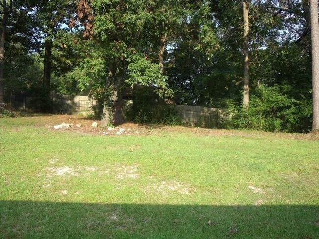 Building Photo - 5729 Etta Dr