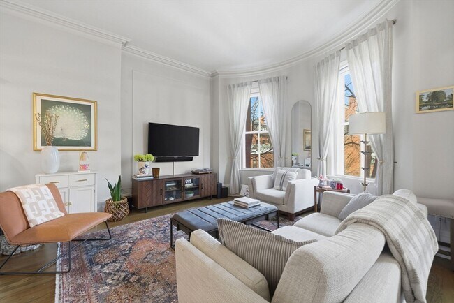 Building Photo - 80 W Concord St