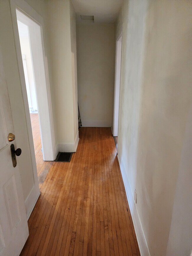 Hallway - 403 Cornelia St