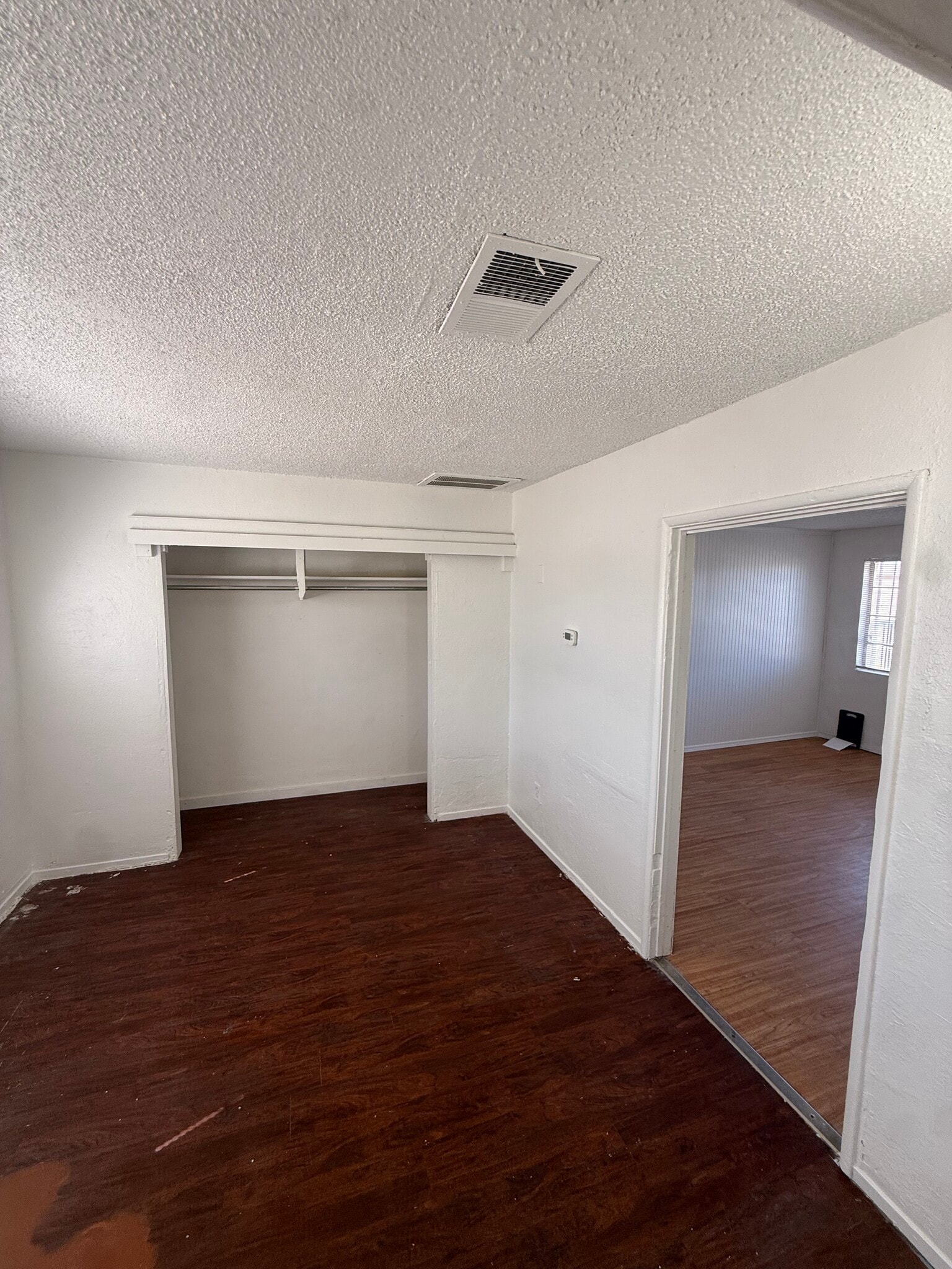 Building Photo - 708 Jackson Ave