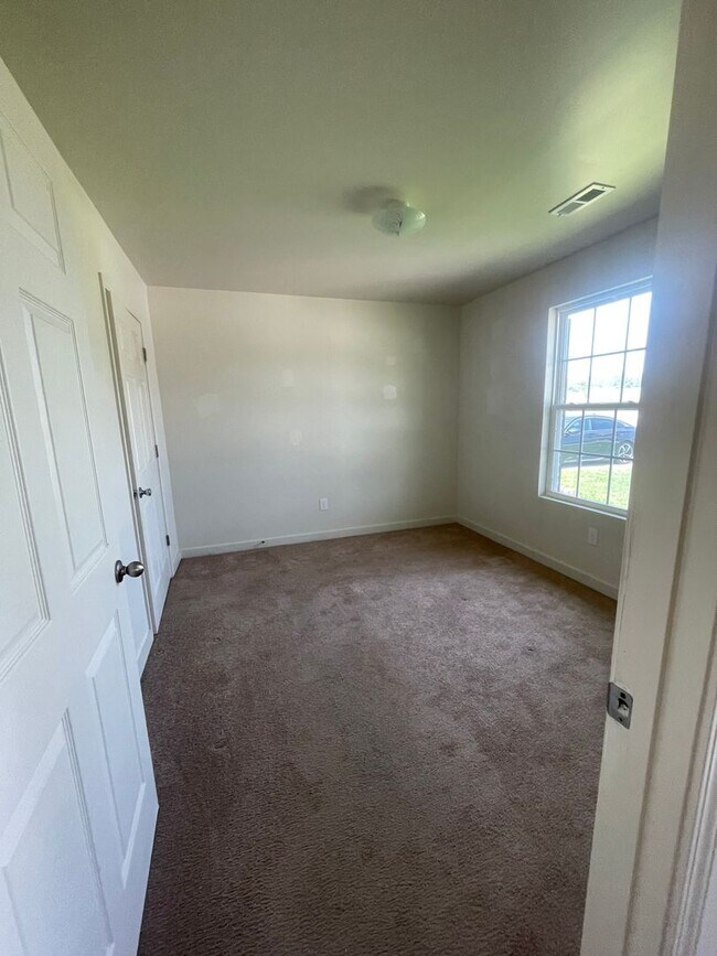 Building Photo - 3600 Citation Ct