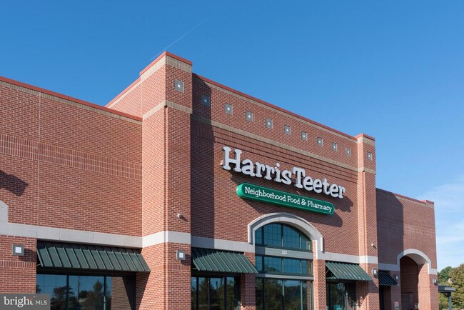 Building Photo - 408 Hendrix Ave