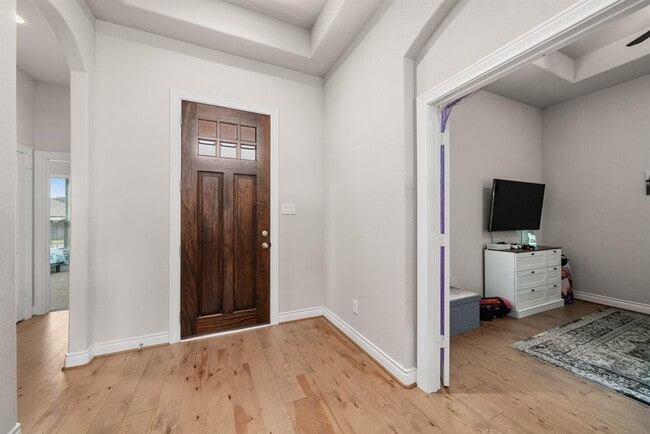 Building Photo - 500 Wild Grv Ln