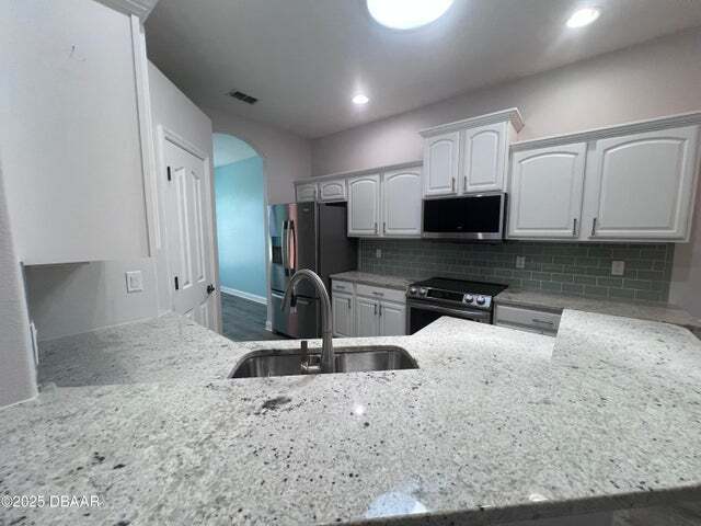 Building Photo - 821 Wingate Trl