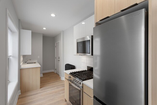 Interior Photo - The Chase Court