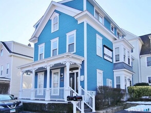 Building Photo - 16 Haviland St