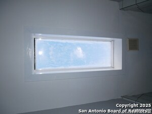 Building Photo - 31230 Wildcat Dr