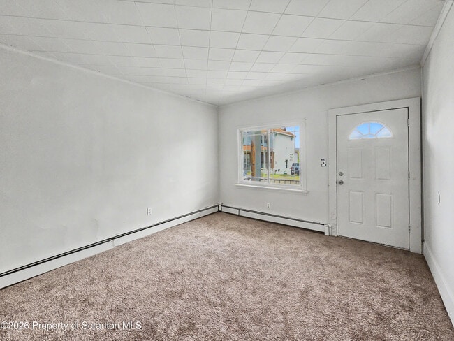 Building Photo - 949 Carmalt St