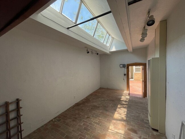 Building Photo - Main Campus Home