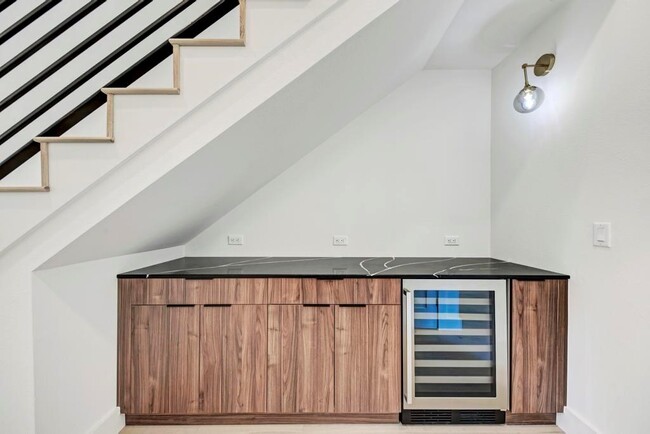 Building Photo - 200 Tillery Sq