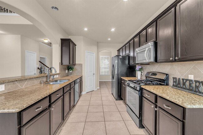 Building Photo - 20230 Galena Falls Dr