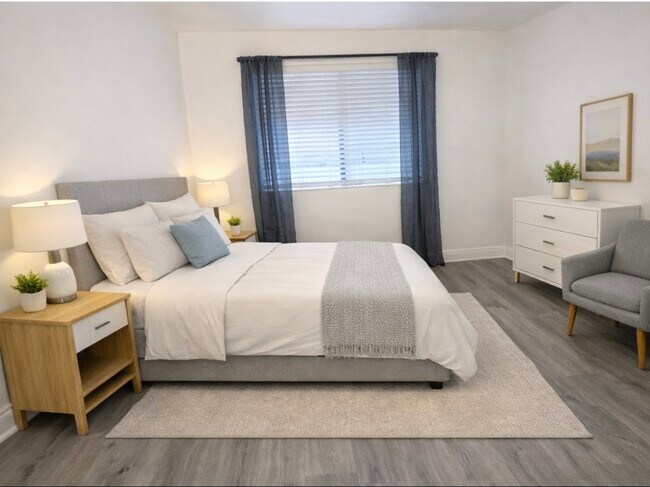 Building Photo - 2920 Briarwood Rd