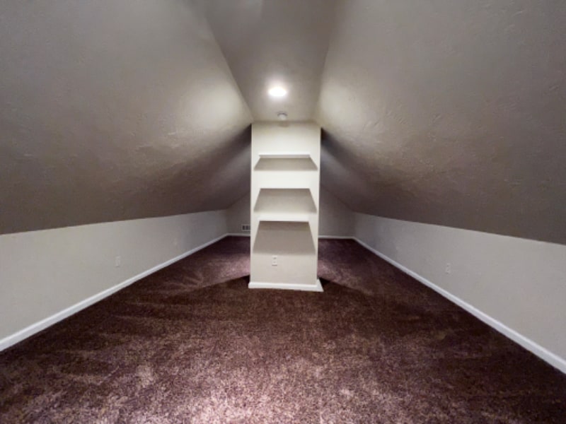 Building Photo - 743 Lemington St