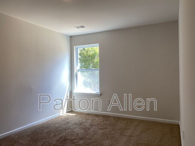 Building Photo - 45 Hamrick Dr