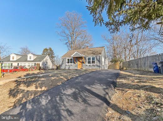 Building Photo - 3141 Chepstow Ln