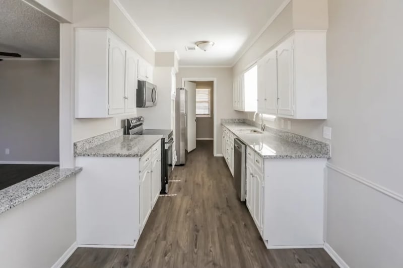 Building Photo - 4858 Stallcup Dr