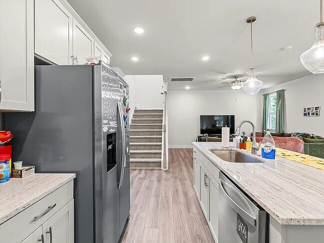 Building Photo - Build Equity Like a Homeowner – Lease to Own