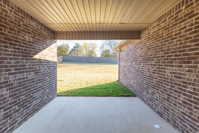 Building Photo - 6027 Margie Collins Dr SE