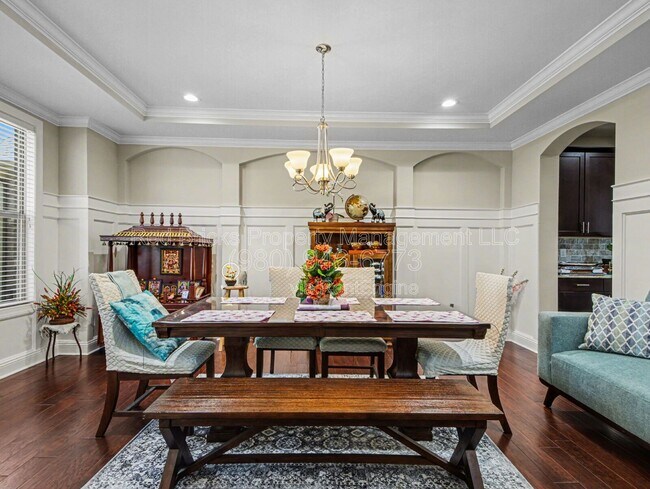 Building Photo - 8742 Whitehawk Hill Rd