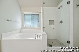 Building Photo - 1610 Adobe Square Dr