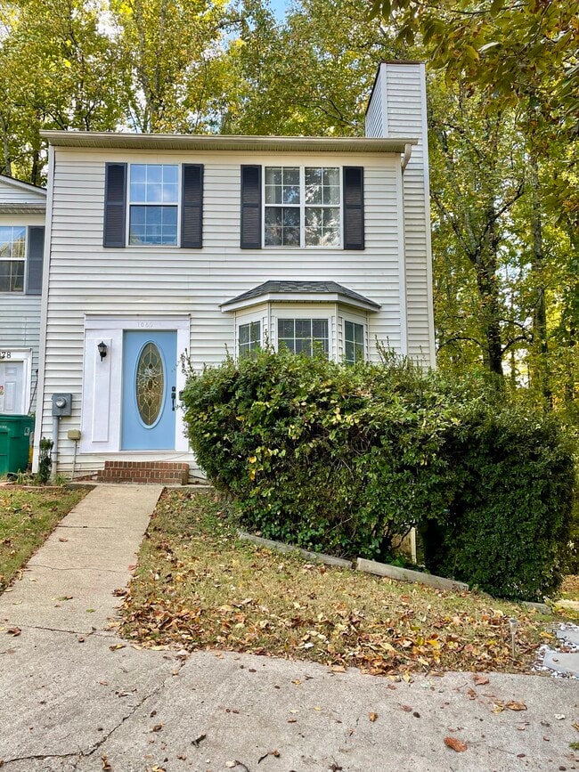 Building Photo - 1080 Huntington Trce SE