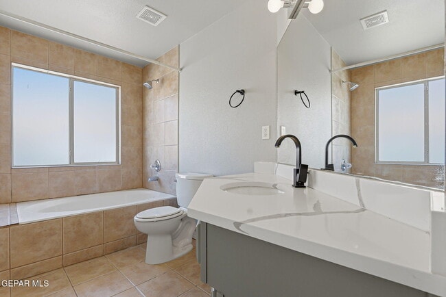 Building Photo - 4717 Excalibur Dr