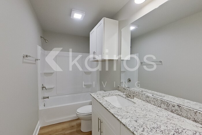 Building Photo - 13760 Willowmore Dr