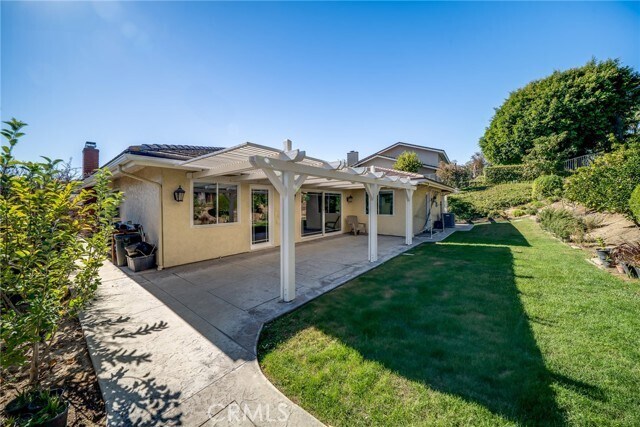 Building Photo - 5500 Vía Dianza