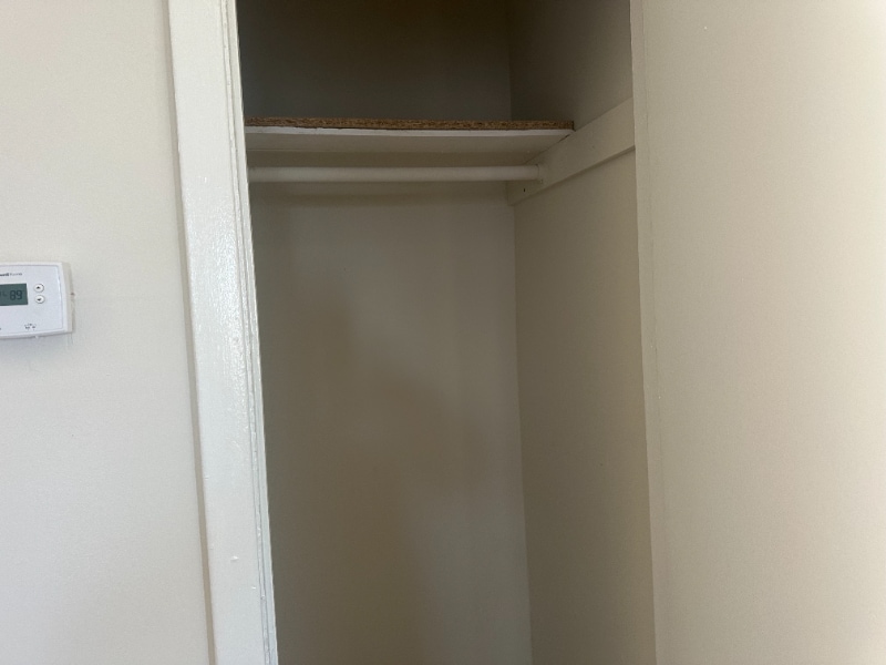 Building Photo - 895 Main St