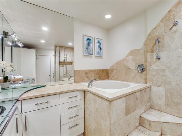 Building Photo - 5055 Addison Cir