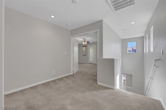 Building Photo - 2089 Waterlily View St