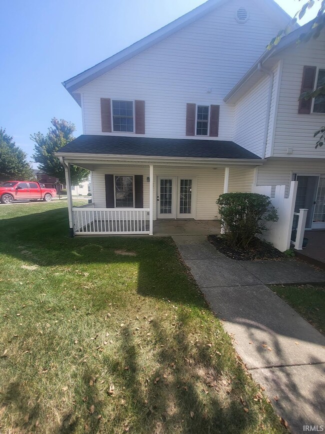 Building Photo - 3811 E Cobble Creek Dr