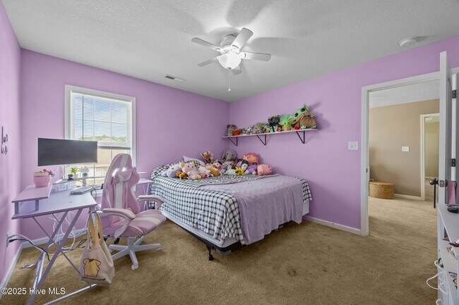 Building Photo - 841 Dynasty Dr