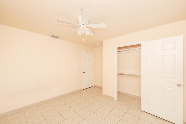 Building Photo - 2119 S Ejido Ave