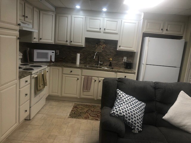 Building Photo - 1493 Scarlet Ct NE