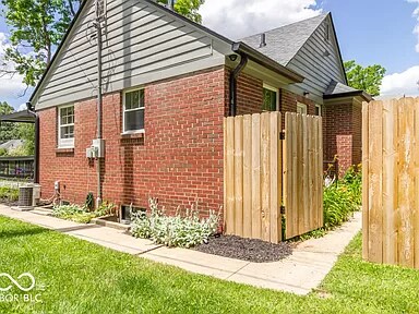 Building Photo - 5925 Haverford Ave