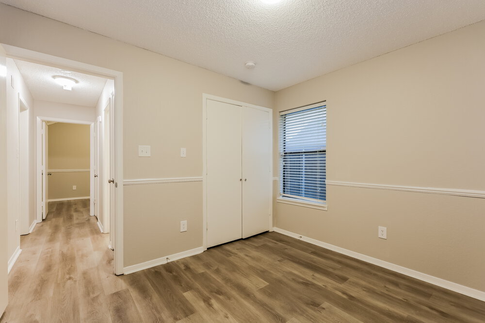 Building Photo - 508 Pleasant Valley Dr