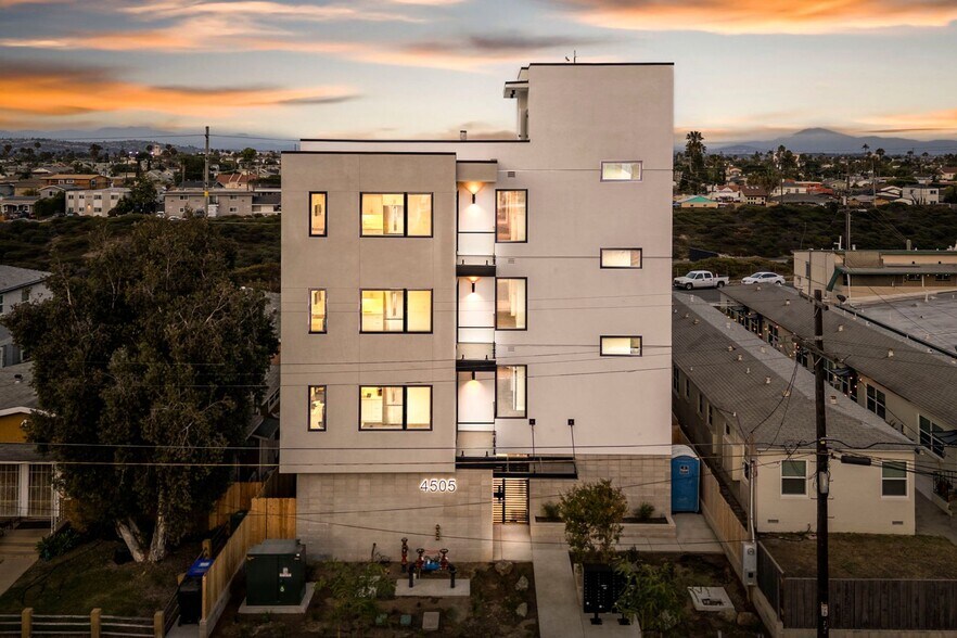Building Photo - 4505 Illinois Street - North Park's Newest Boutique Upscale Apartments