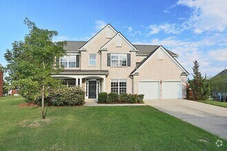 Building Photo - Family friendly home in highly sought afte...
