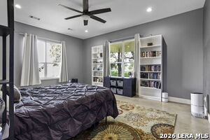 Building Photo - 1008 Naumann Dr