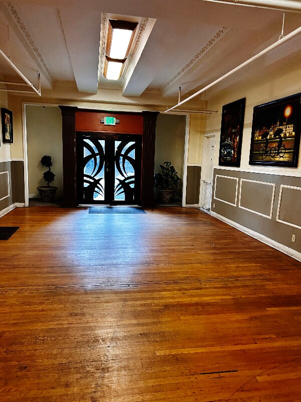 Building Photo - 1523 N McCadden Pl