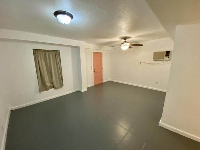 Building Photo - 1132 W French Pl, Unit 4