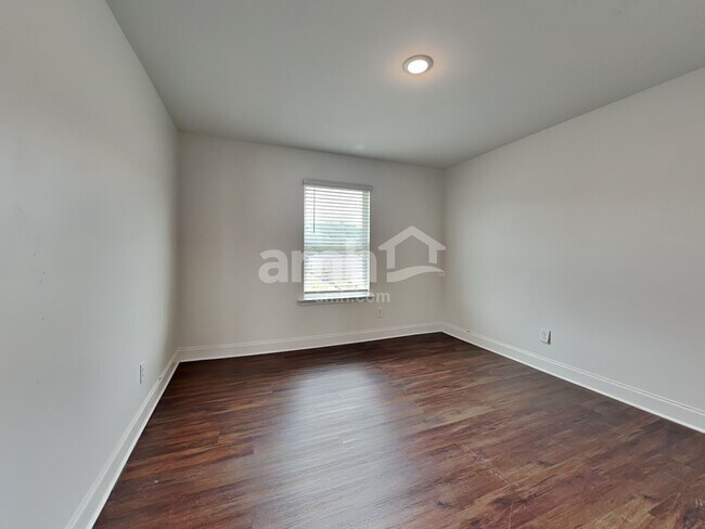 Building Photo - 738 Alcovy Ml Pk