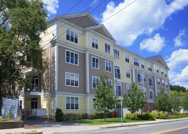 Building Photo - 130 Tremont St