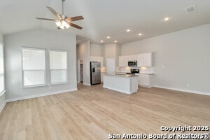 Building Photo - 311 Nespral Dr