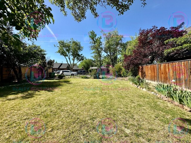 Building Photo - Charming 1-Bedroom Home in Desirable Old Southwest Reno – Lush Yard, Bonus Room & Unique Character!