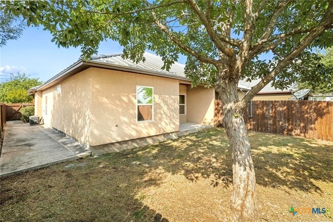 Building Photo - 1009 Tripp Ln