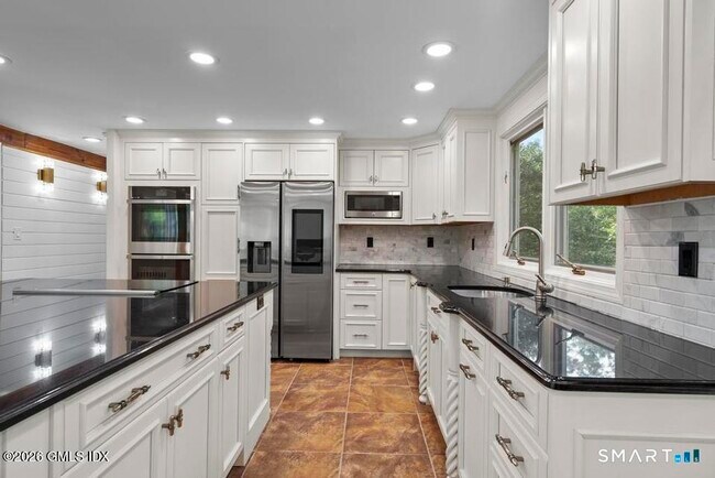 Building Photo - 2 Choctaw Ln
