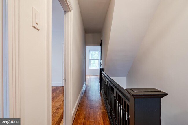 Building Photo - 310 W Biddle St