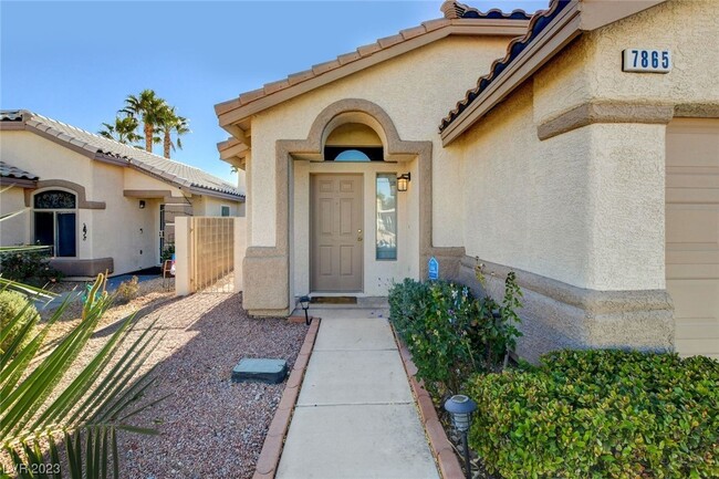Building Photo - 7865 Blue Charm Ave